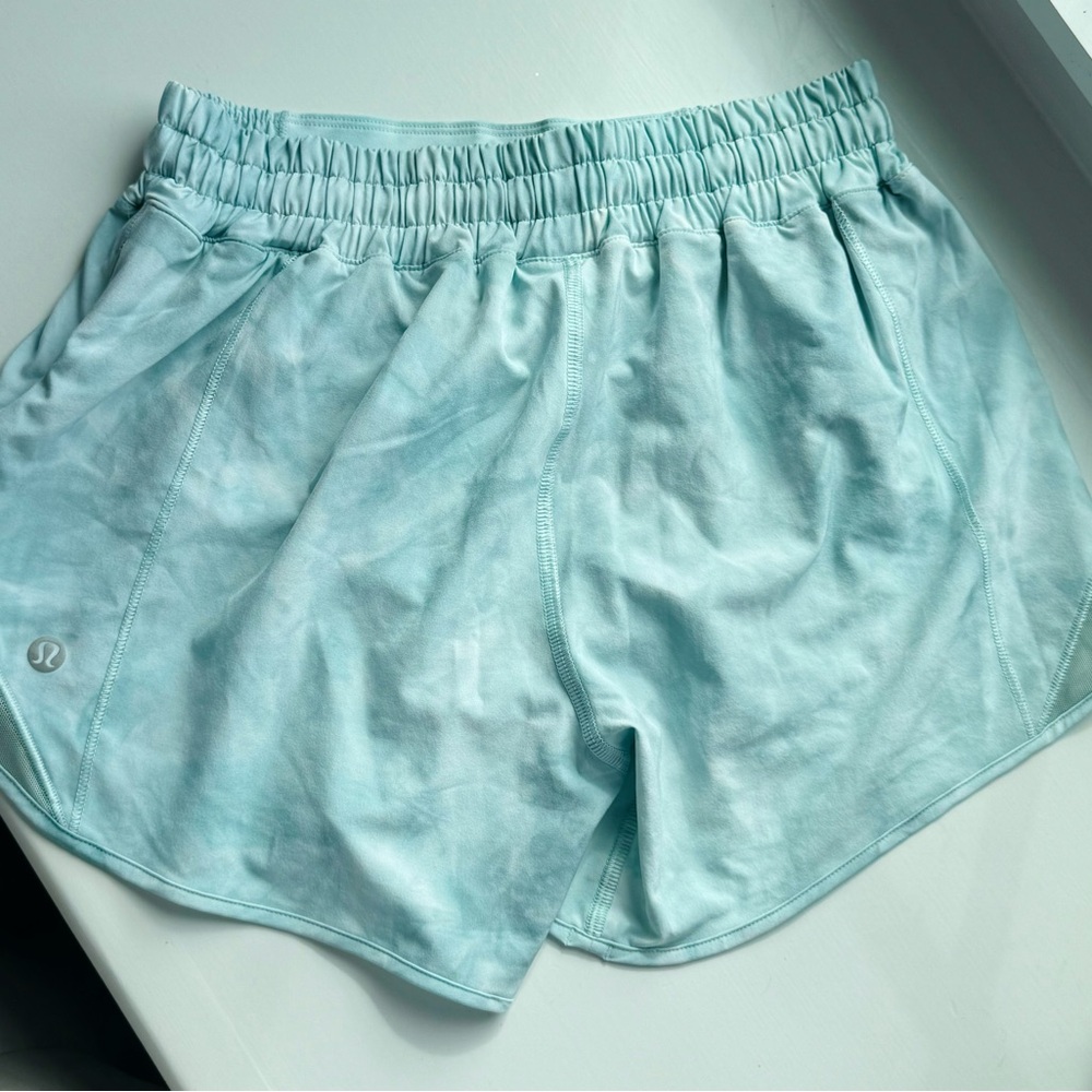 lululemon athletica Women's Light Blue Tie-Dye Shorts